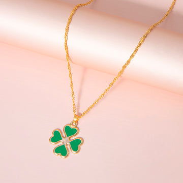 Enamel Green Heart Clover