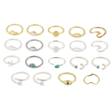 Set of women's rings